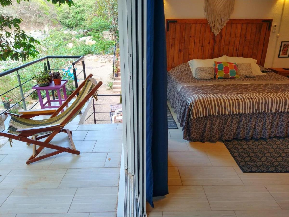 Casa Rio Cuale And River Retreat بويرتو فالارتا المظهر الخارجي الصورة