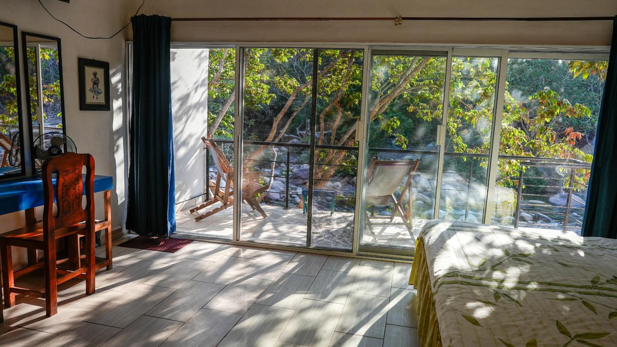 Casa Rio Cuale And River Retreat بويرتو فالارتا المظهر الخارجي الصورة
